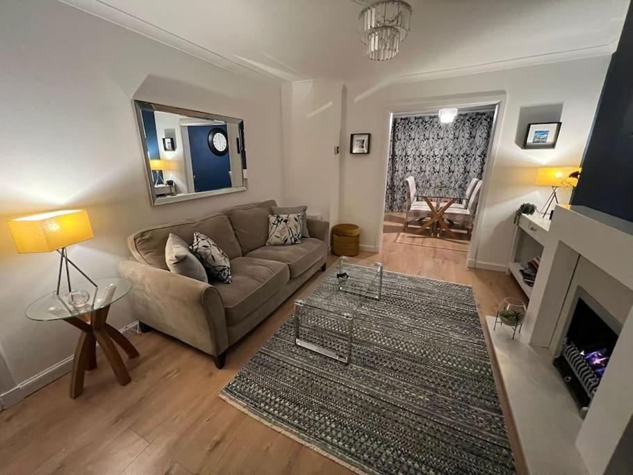 Delightful, Central 3 Bedroom House With Garden & Free Parking Ίνβερνες Εξωτερικό φωτογραφία